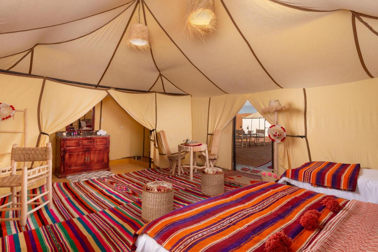 Sanmao Desert Luxury Camp Мерцуга Екстериор снимка